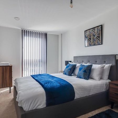 Lovely Riverside 2 Bed Apartment Leeds  Extérieur photo