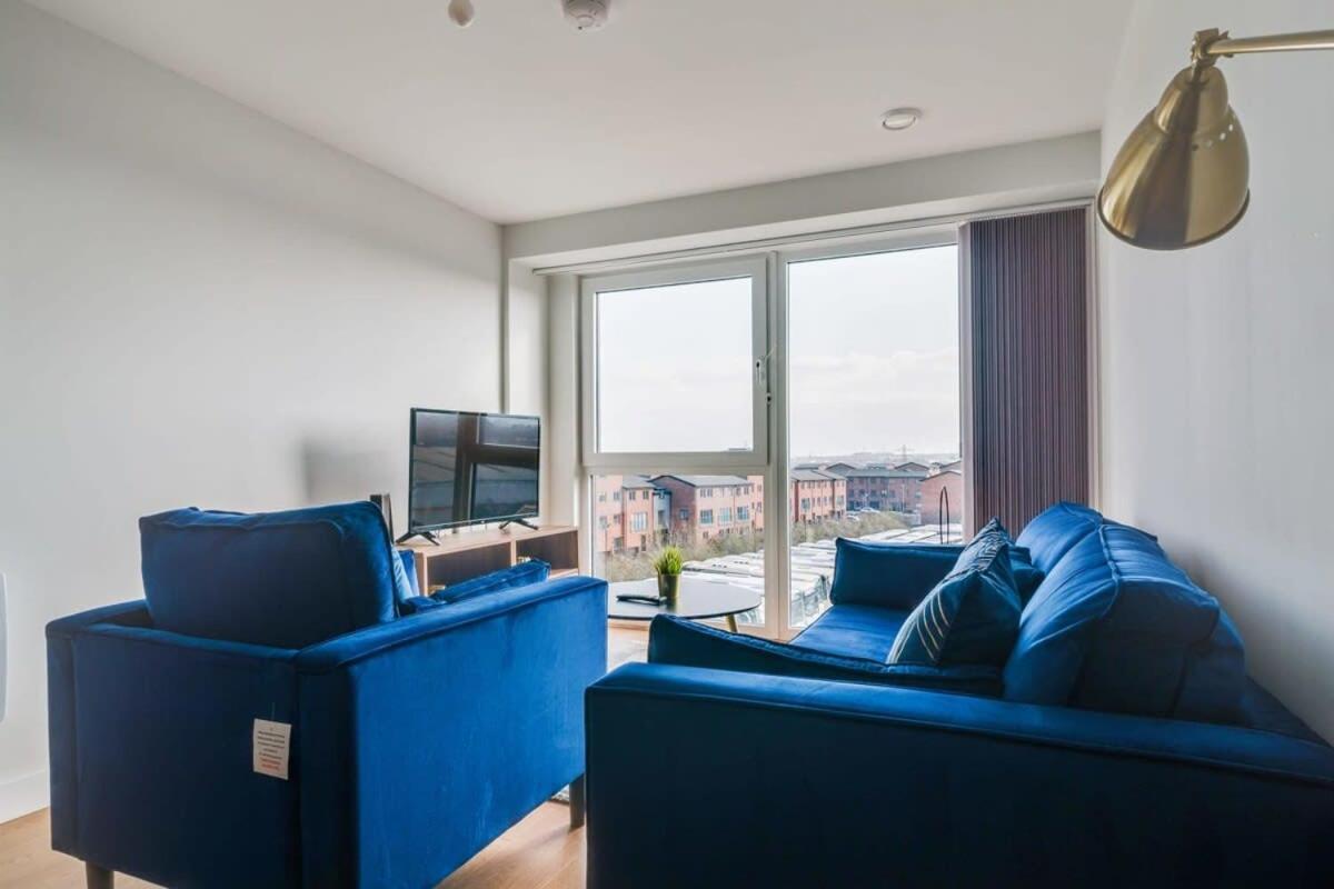 Lovely Riverside 2 Bed Apartment Leeds  Extérieur photo