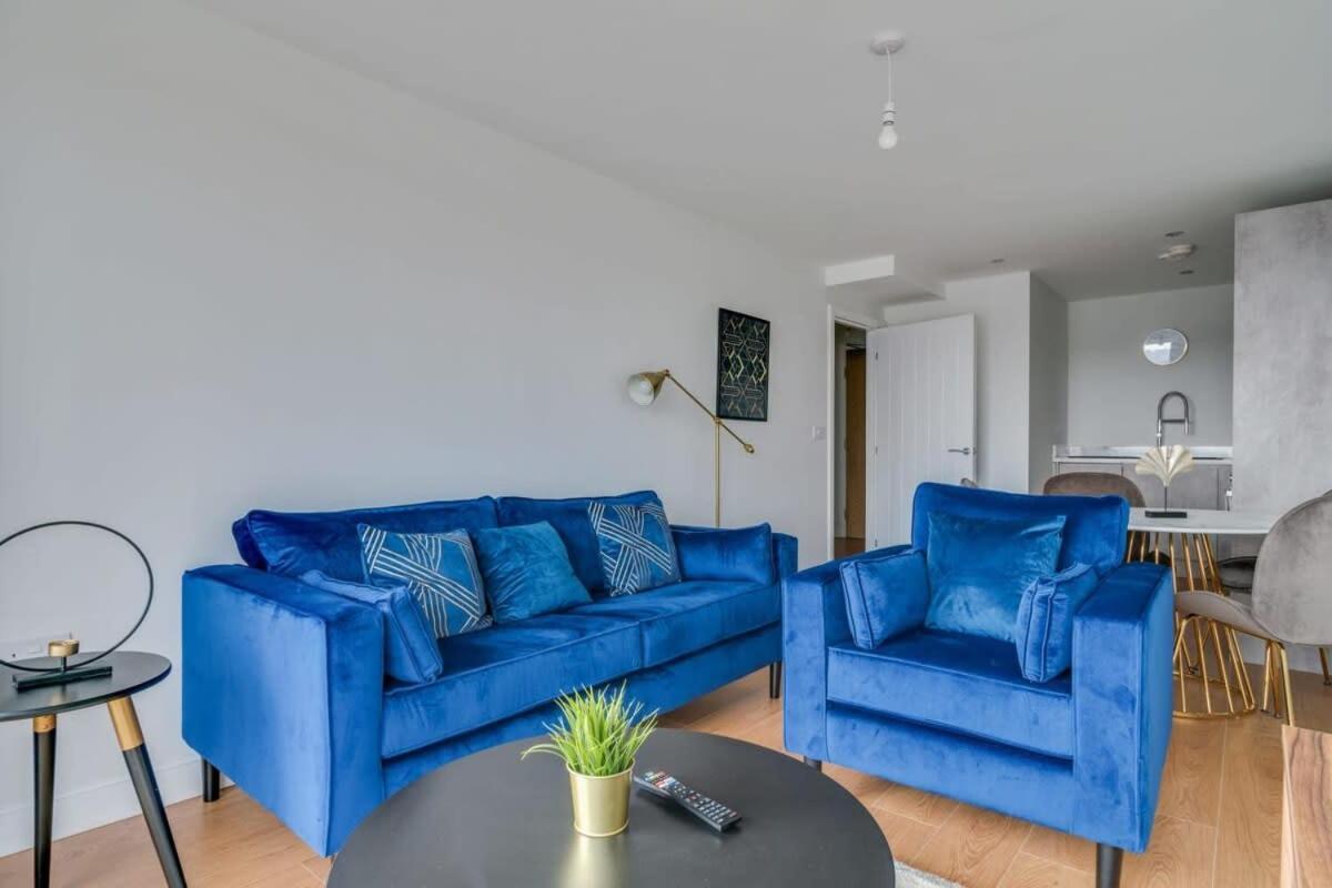Lovely Riverside 2 Bed Apartment Leeds  Extérieur photo